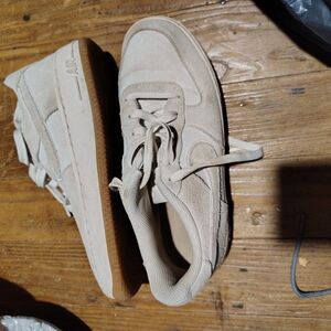 Nike Cream Athletic Shoes